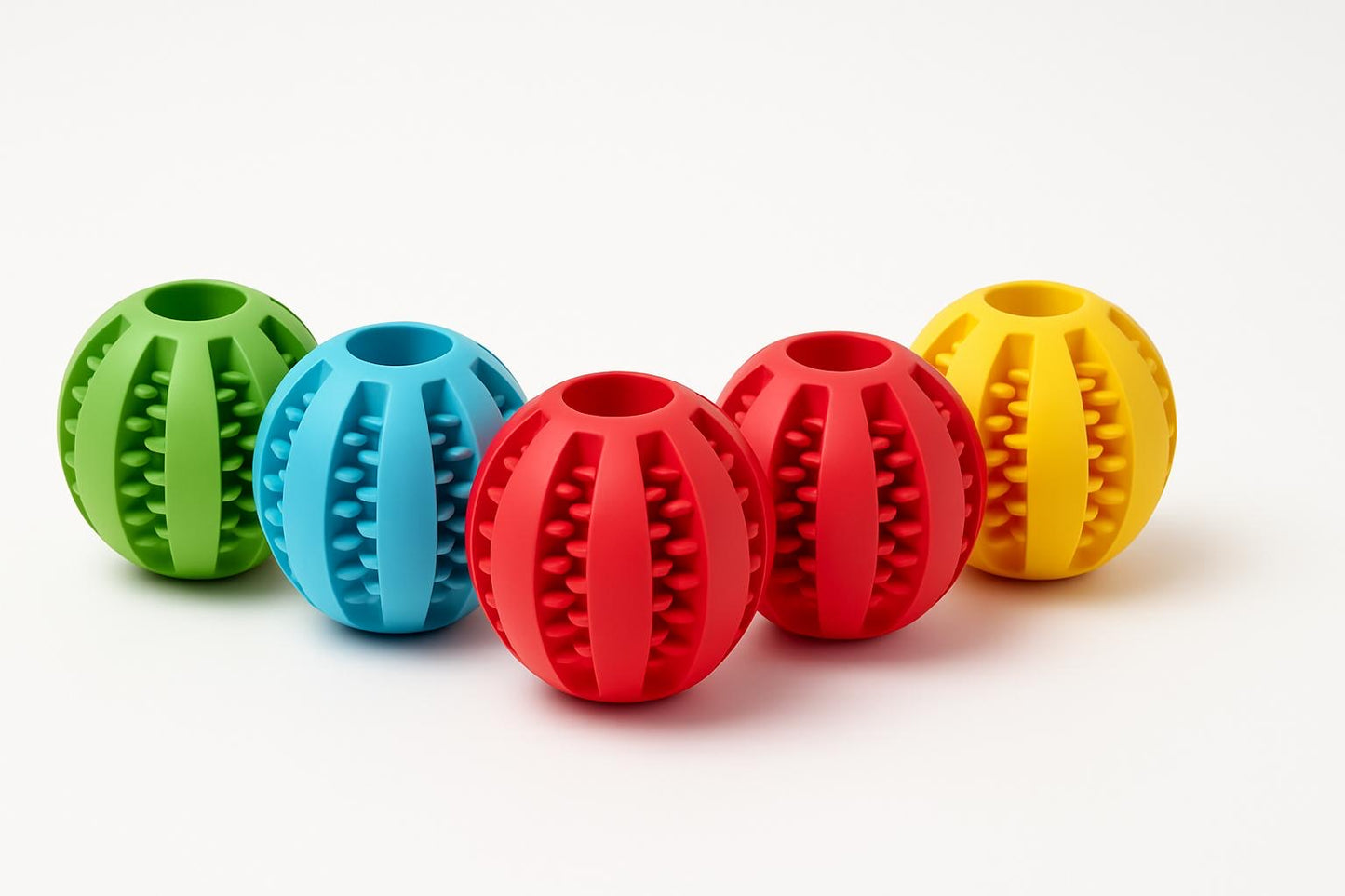 Kauspielball aus Naturkautschuk – Zahnpflege & Spielspaß